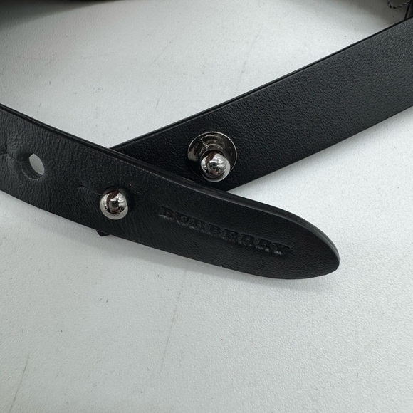 Burberry Nova Plaid Cap Hat Medium - Picture 3 of 4